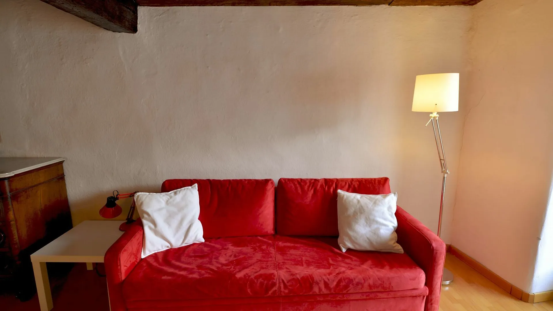 Апартаменты Casa La Finestra Sul Lago - Welchome Lake Maggiore